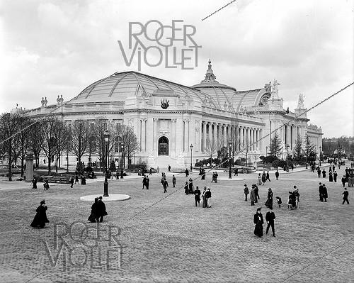 Paris (8th arrondissement). The Grand Palais.