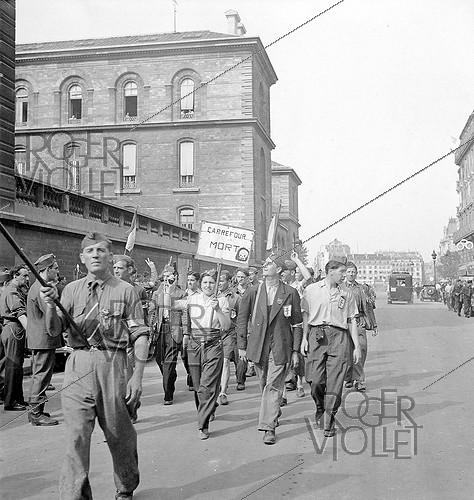 World War II. Liberation of Paris. Group of members from the FFI (French Forces of the Interior), rue d'Arcole. Paris (4th arrondissement), on August 25, 1944.